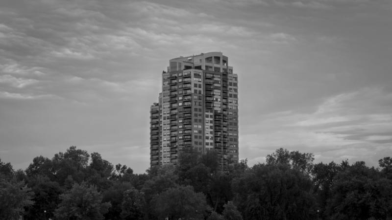 Apartment Building near Denver City Park